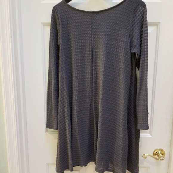 Totally cute top/Dress - Picture 3 of 3